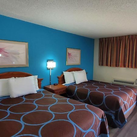 American Inn Motel Pratt Extérieur photo