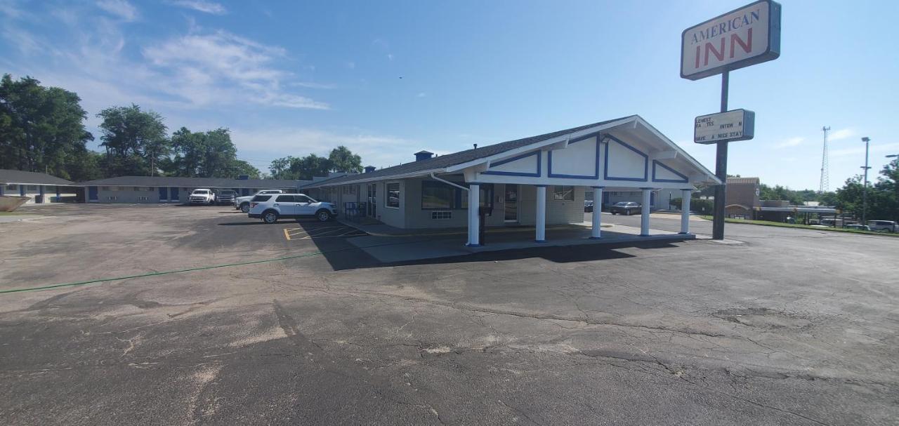 American Inn Motel Pratt Extérieur photo