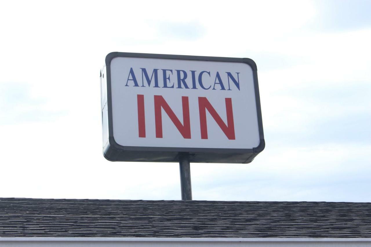 American Inn Motel Pratt Extérieur photo